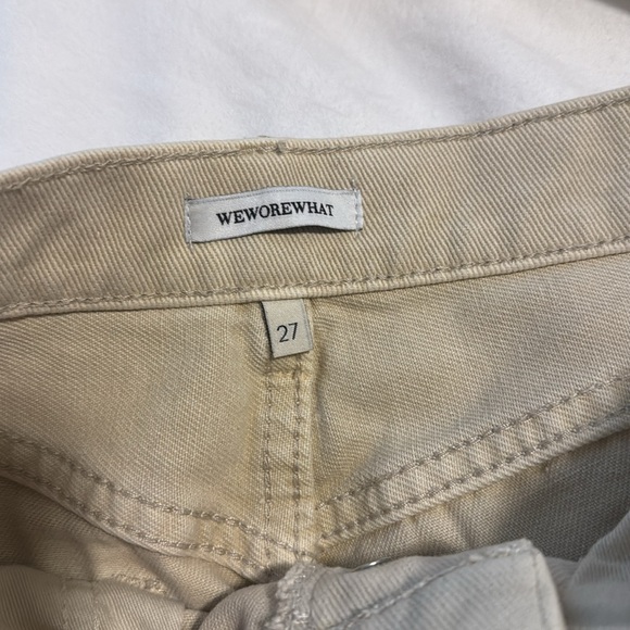 We wore what high rise button straight - Picture 4 of 4